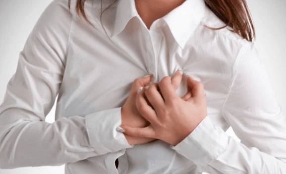 Почему у меня болит сердце и голова