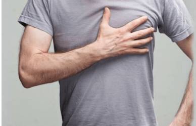 При сердечных болях болит спина