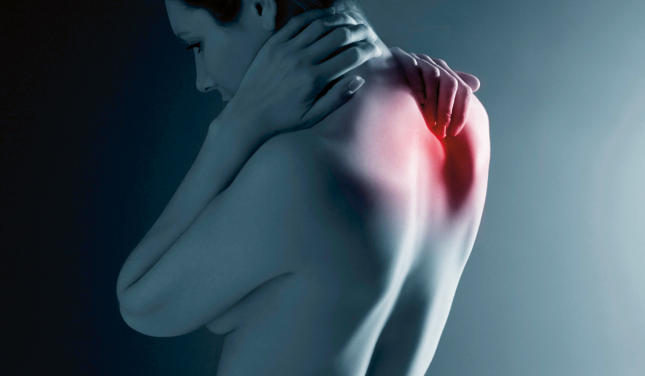 Причина болей в спине можно разделить на болезни позвоночника и болезни внутренних органов.