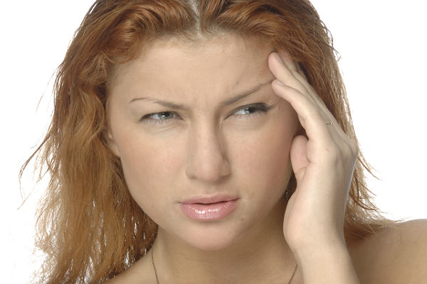 Почему болит голова после алкоголя Почему болит голова после алкоголя